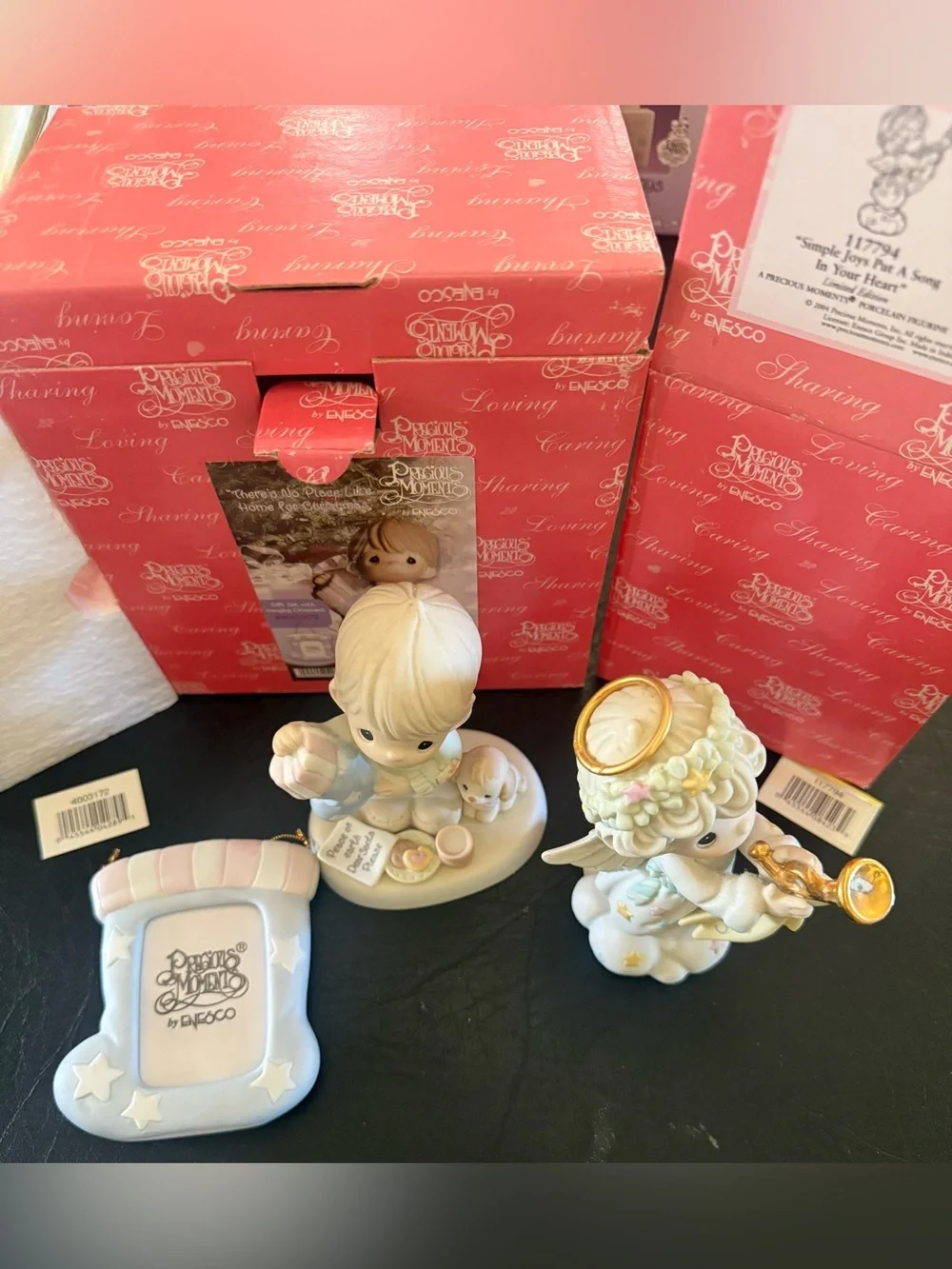Lot of 2 VTG Precious Moments 2005 There’s No Place + Ornament, 2004 Simple Joys